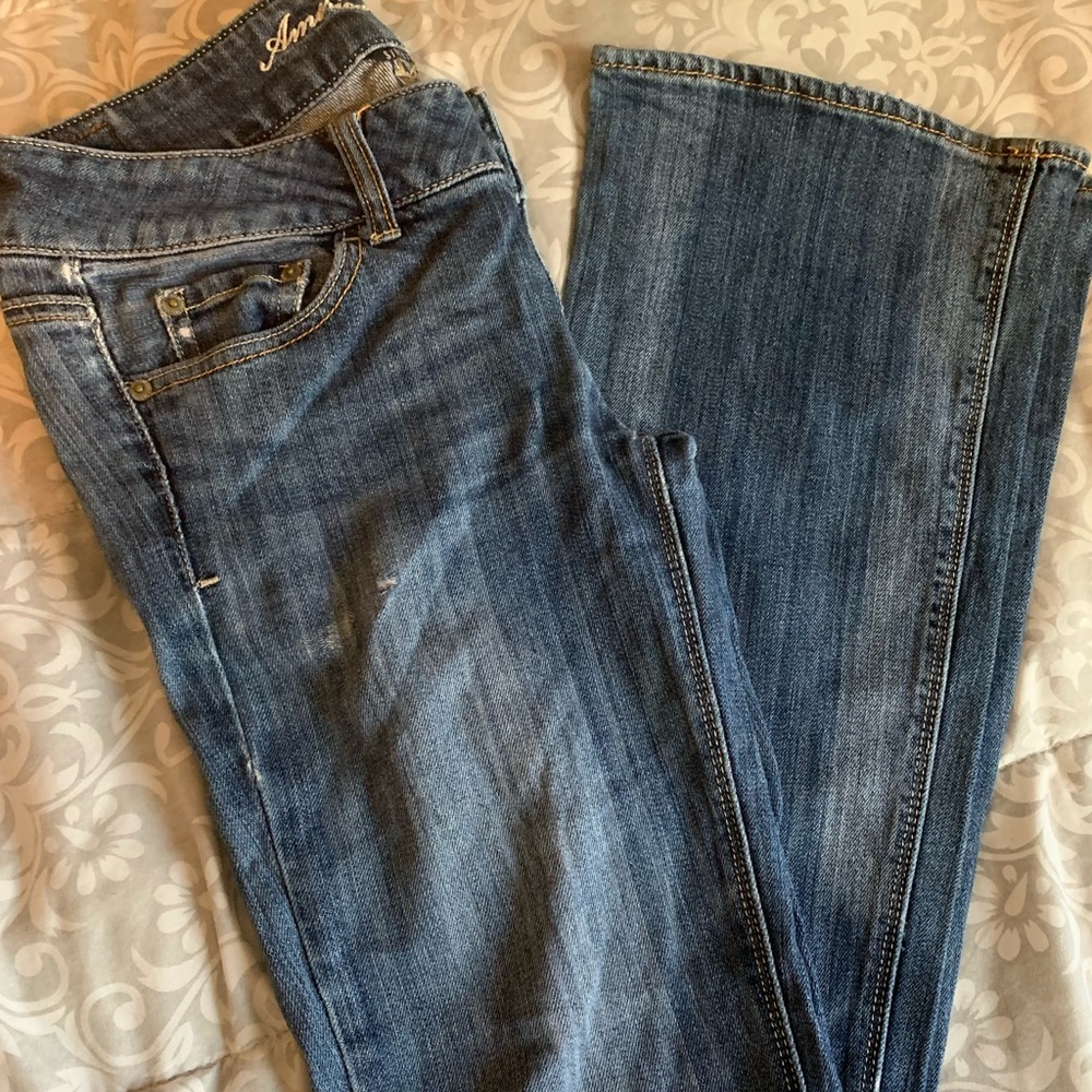 American Eagle artist jeans